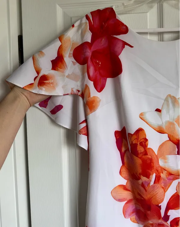 Calvin Klein Capelet Floral White Pink Dress Size 4 - Image 3