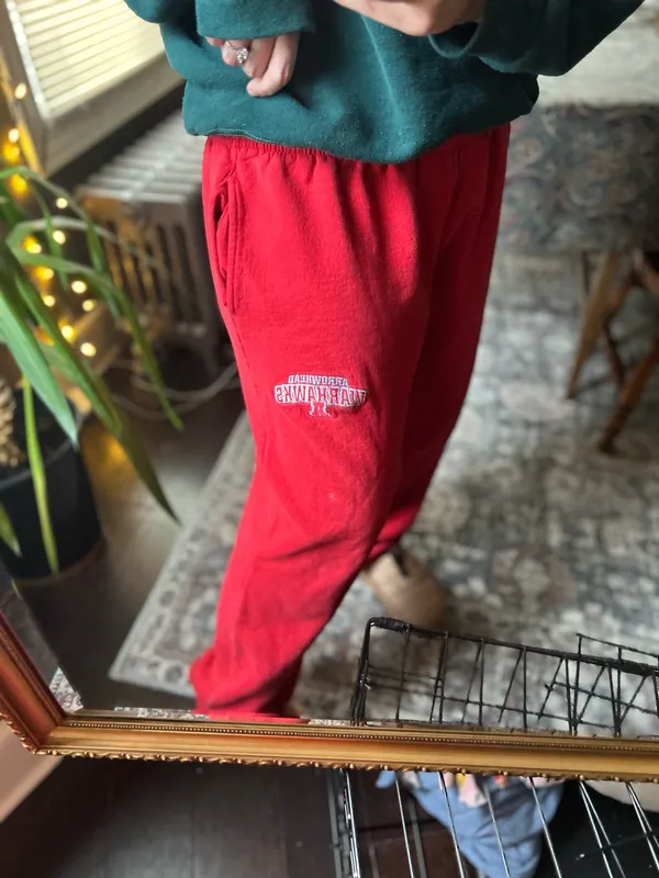 Gildan red sweatpants - Image 3