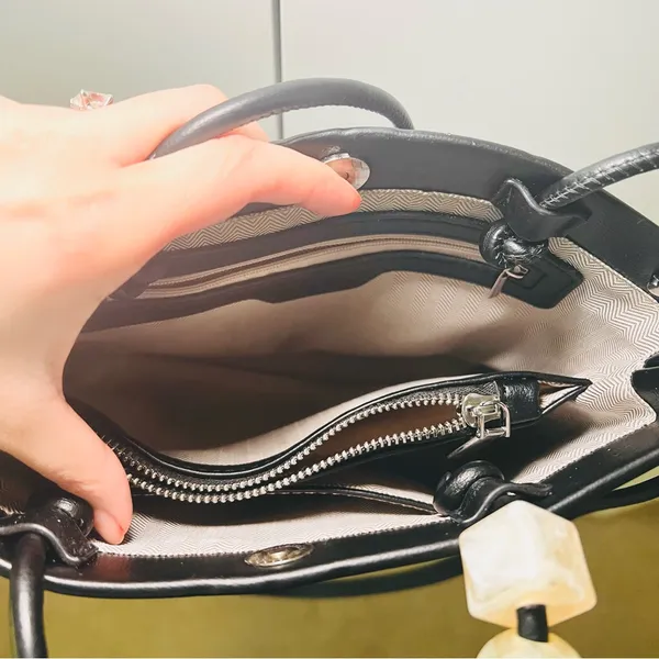 Fashionable Trendy Simple Black Ladies Single Shoulder Square Bag Crossbody Bag - Image 8