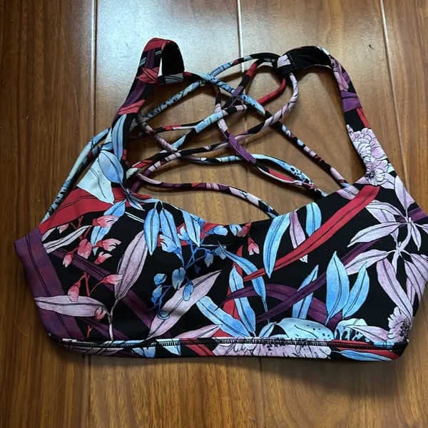 Lululemon Free to Be Wild Floral Strappy Sports Bra - Image 3