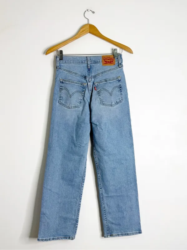 Levi’s Ribcage Straight Ankle Jeans Size 25 Light Wash High Rise - Image 2