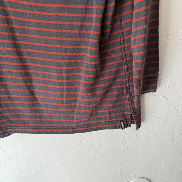 Patagonia Shirt Medium Gray Red Striped Organic‎ Cotton Long Sleeve Casual - Image 3