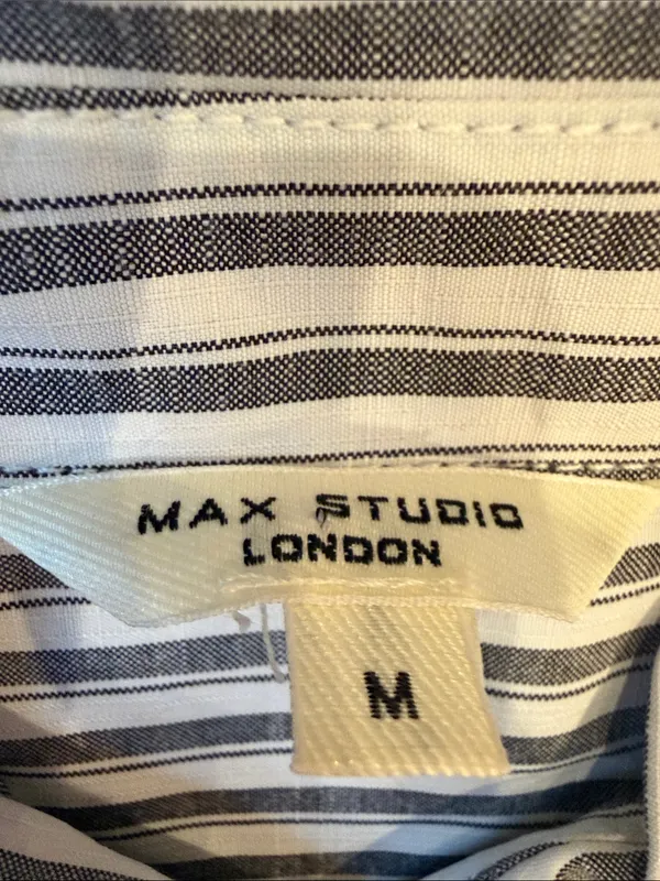 Max Studio White and Blue Stripe Button-Down Shirt Cropped - Medium - C66-013 - Image 2