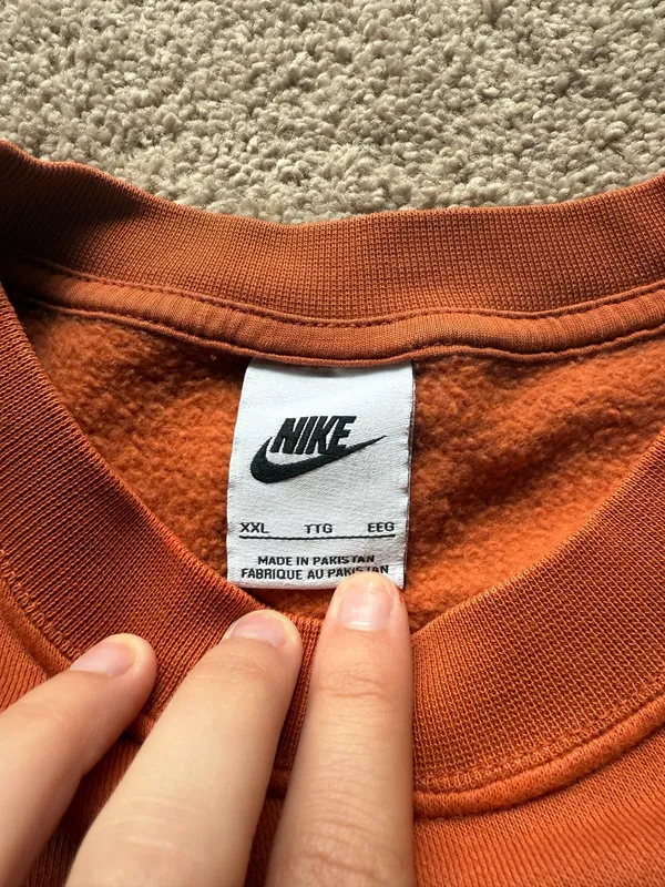 Nike Oversized Crewneck - Image 2