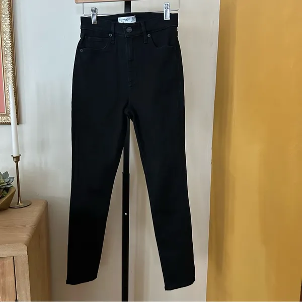 Abercrombie & Fitch Super Skinny High Rise Jeans‎ Black Denim Size 25 / 0 Short - Image 3