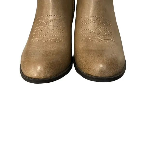 Frye & Co. JUDE Western Style Side Zip Ankle Boots Beige Taupe Sz 8.5M - Image 4