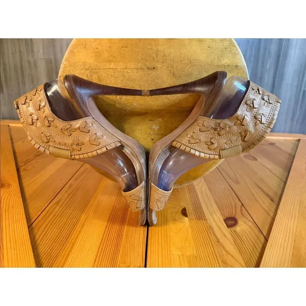 Tory Burch woven leather heels Light Brown Size 10.5M Ankle Cuff Elastic - Image 5