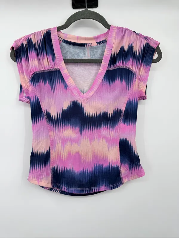 Free People Movement True North Tee XS/S Pink Navy Abstract Active Top - Image 3