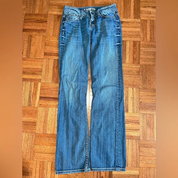 BKE Medium Wash Bootcut Jean low rise‎ sz 27x331/2 - Image 7
