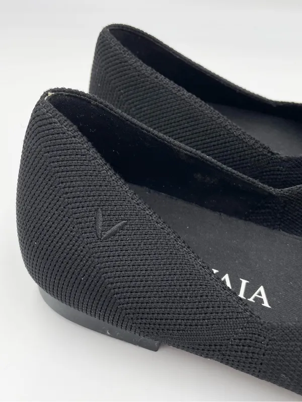 Vivaia Vienna Pointed-Toe V-Cut Ballet Flats Black Knit Women's Size 38.5 US 7.5 - Image 4