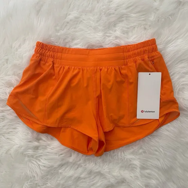 Lululemon Hotty Hot Low Rise Lined Short 2.5" Lit Orange Size 8 - Image 2