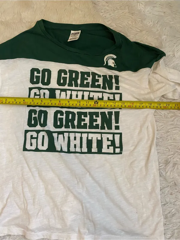 Victoria’s Secret PINK green white MSU Michigan State Spartans t-shirt tee small - Image 6