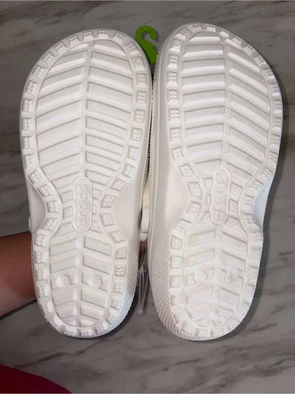 NWT Crocs Classic Lined Clog White Grey Fleece Unisex M8/W10 - Image 2