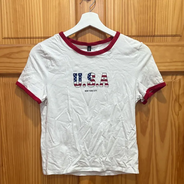 H&M Divided Size Medium White USA Baby T-Shirt - Image 2