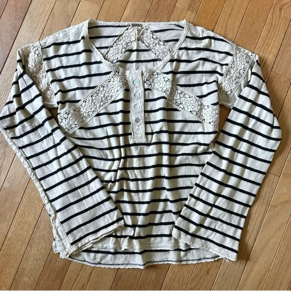 Free People Striped Cotton Crochet Lace Trim Long Sleeve Top Womens Small Boho - Image 8