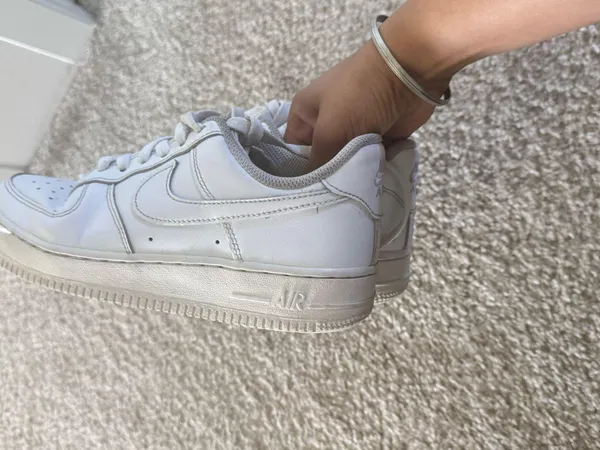 White Nike Air Force - Image 5