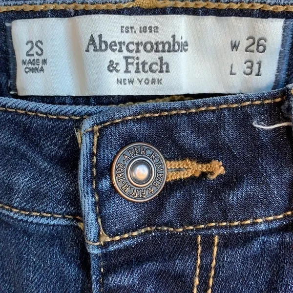 Abercrombie & Fitch Low Rise Distressed Bootcut Jeans Women’s Size: 26 - Image 4