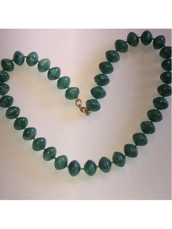 Elegant Vintage Green Beaded Boho Retro Necklace - Image 4