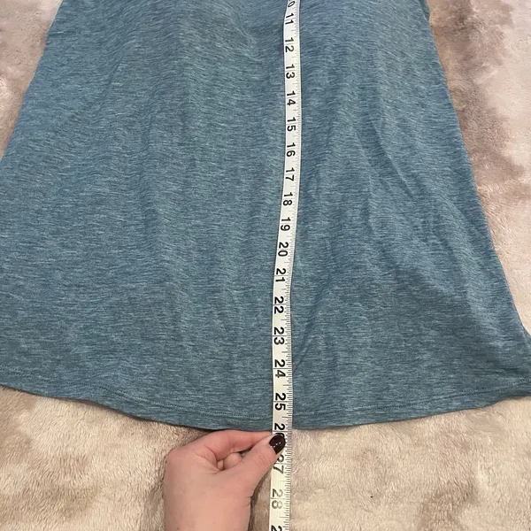 Toad&Co Women’s Blue Sleeveless Tank w Cups Medium Ladder Back Stretch Casual - Image 3