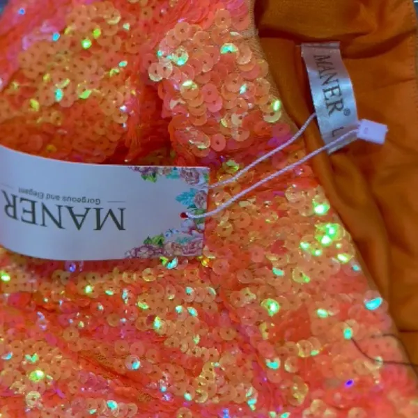 NWT MANER Women’s Sequin Bodycon Mini Skirt‎ Orange Large - Image 5