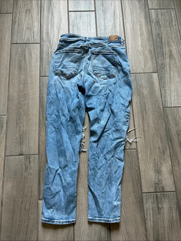 American Eagle Outfitters Light Blue Straight Jeans - Image 4