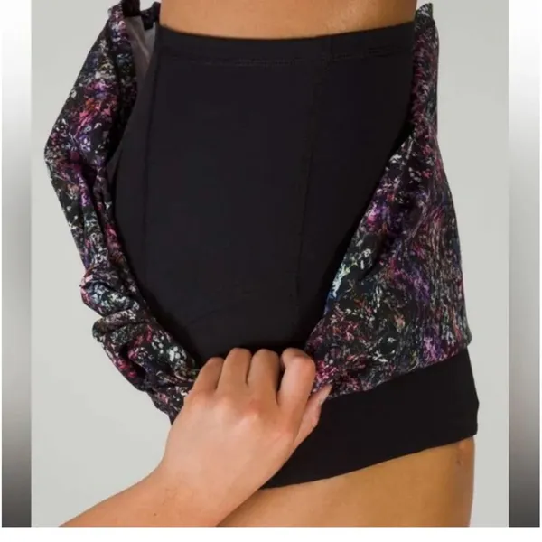 Lululemon Pace Rival‎ Mr Skirt/Skort -Floral Spritz Multi-6 Pockets💙 - Image 2