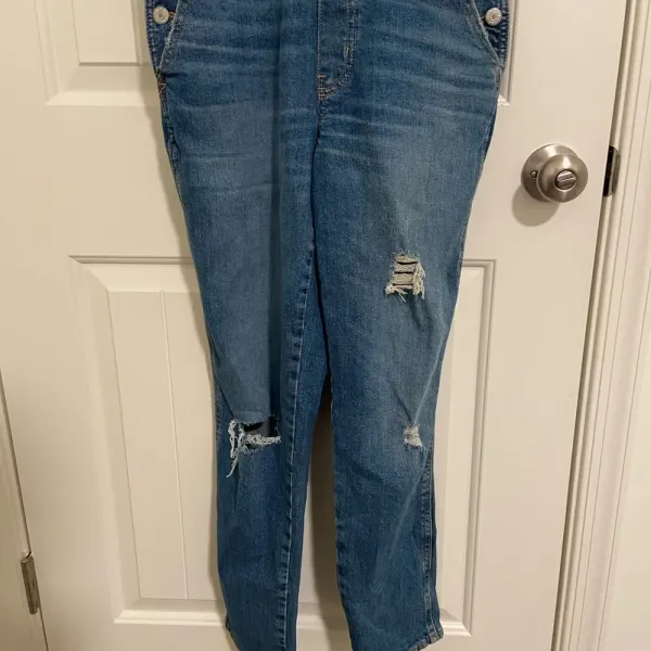 EUC | Old‎ Navy women’s ripped distressed medium wash denim overalls — size 2 - Image 3