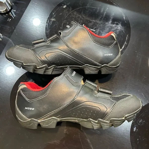 Shimano M088 black red‎ cycling shoe unisex size 41 W8.5-9 or M7-7.5 - Image 4