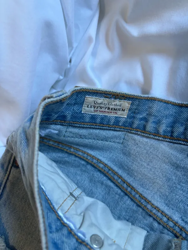 Levi’s Jean Shorts 501 - Image 2
