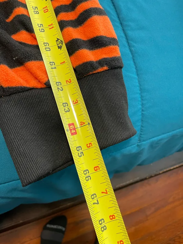 Adult tipsy elves tiger costume XL - Image 8