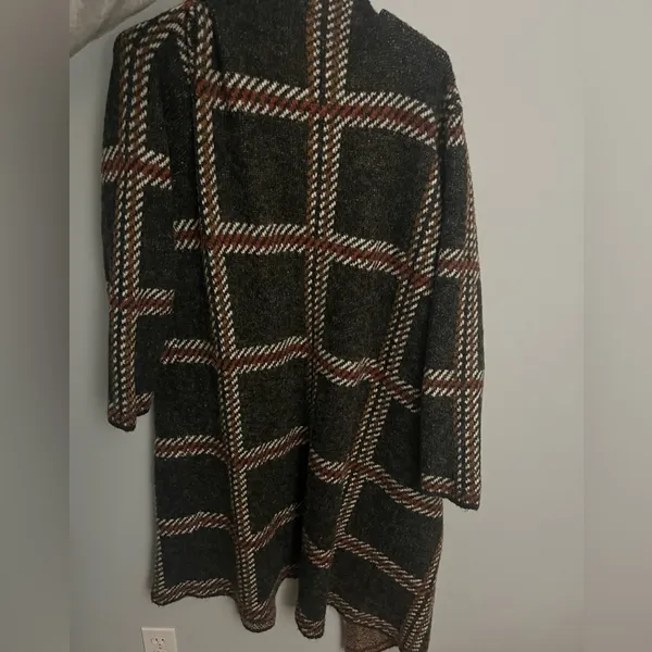 Joseph A Long Cardigan Sweater - Image 2