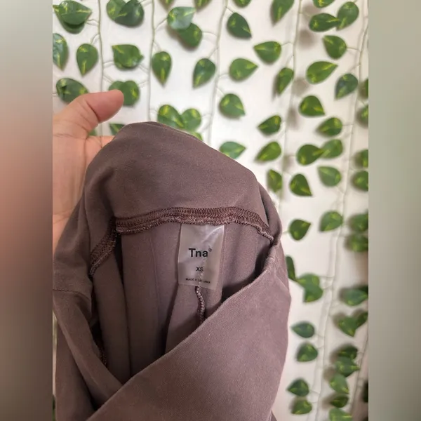 women’s TNA aritzia leggings brown size XS - Image 6