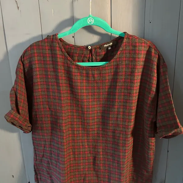 Madewell Tartan Plaid Short Sleeves-Rolled Cuff Top in Red and Green | Sz Medium - Image 10