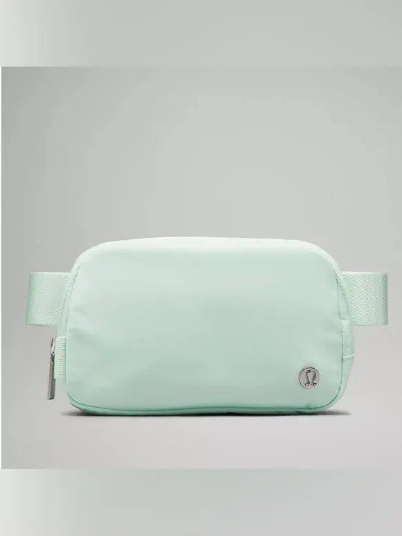 Lululemon mint green Everywhere belt bag 1L - Image 2