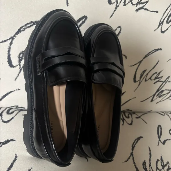 Gianni Bini Black Leather Slip-On Loafers #22 - Image 3