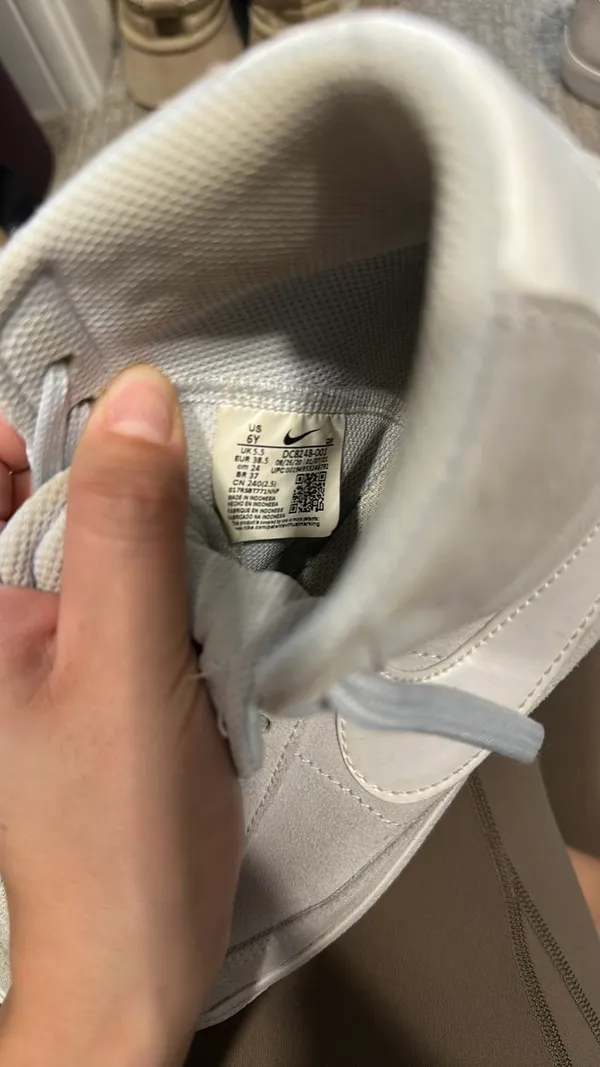 Nike Mid Blazers - Image 7