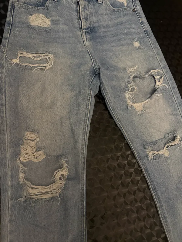 {KANCAN} Distressed Cropped Straight Leg Jeans - Image 2