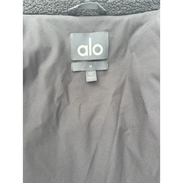 Alo Yoga Black Sherpa Edge Shacket M - Image 4