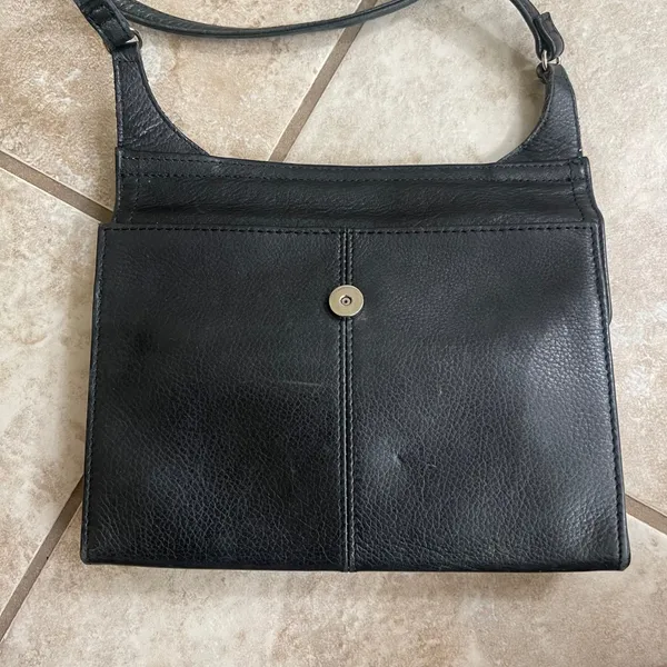 Fossil Black Leather Crossbody Bag, Everyday Handbag, Small Purse, Minimalist‎ - Image 2