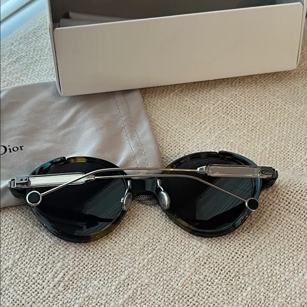 Christian Dior Tortoiseshell Round Sunglasses with Green Patterned Lenses - Image 3