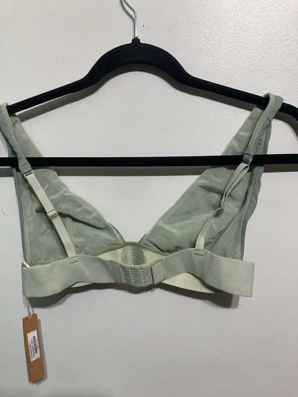 SKIMS Cotton Rib Plunge Bralette M - Image 5