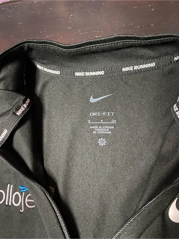 Nike Black Long-Sleeve Half-Zip Rash Guard - Image 3