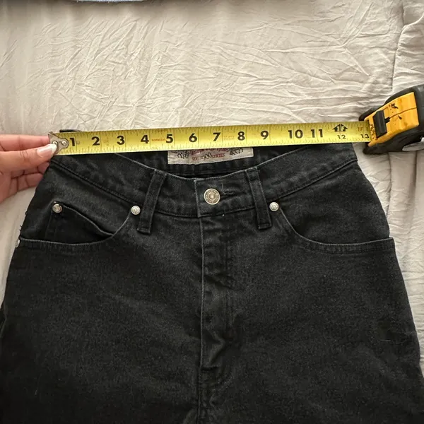 Levi's Vintage Women's Straight Leg Dark Jeans - Image 6