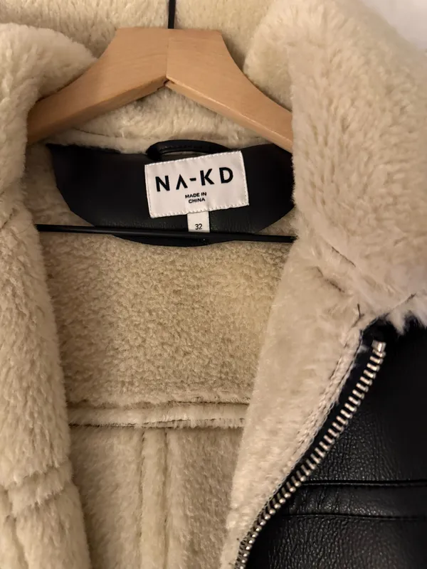 NA-KD Shearling Lined Jacket  - Image 4