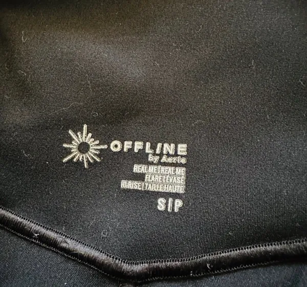 Offline By Aerie Real Me Crossover Flare Leggings Women’s Size Small - Image 4
