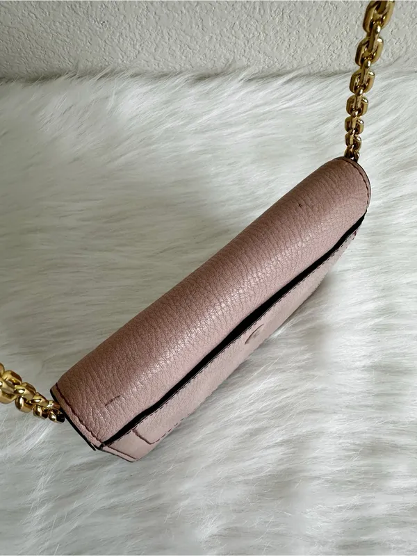 Marc Jacobs Pink Leather Gold Chain Wallet Crossbody Bag - Image 7