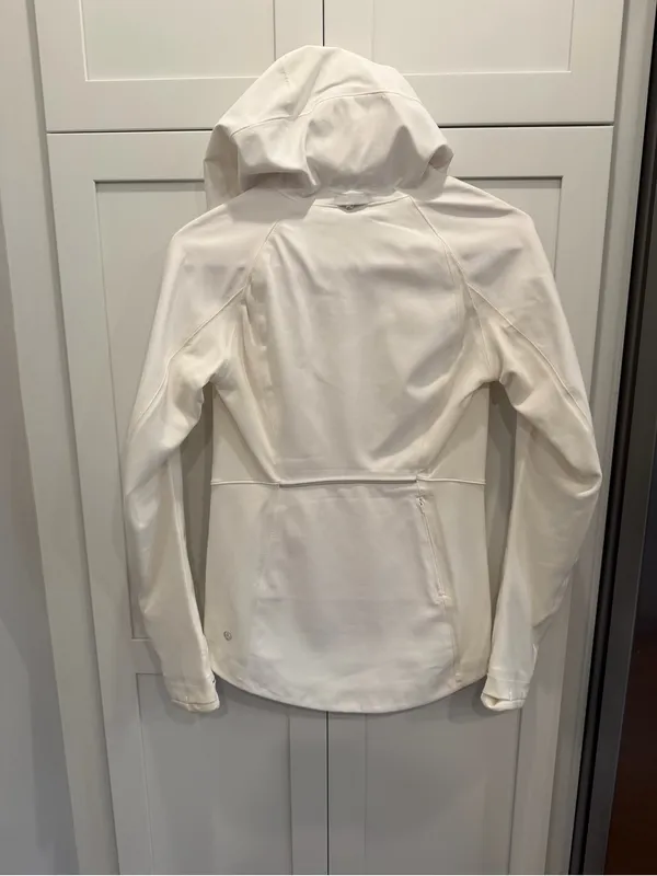 Lululemon Women's White Hooded Softshell Jacket - Image 2
