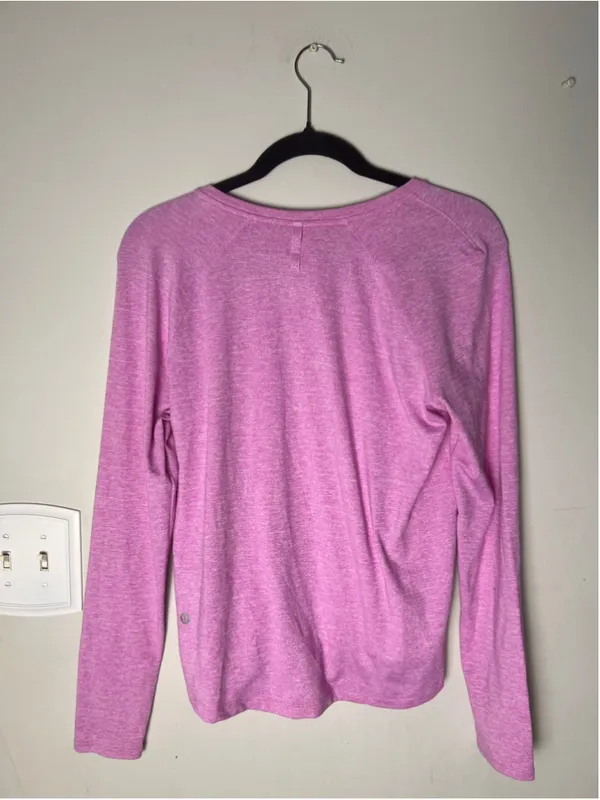 Lululemon Size 4 Pink Better Each Day Long Sleeve Running Workout Top - Image 4