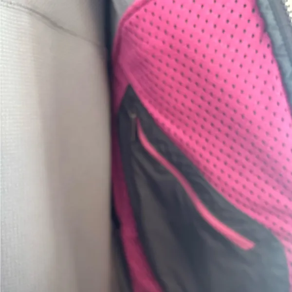 Patagonia Women's Gray and Pink Ski Jacket - Image 8