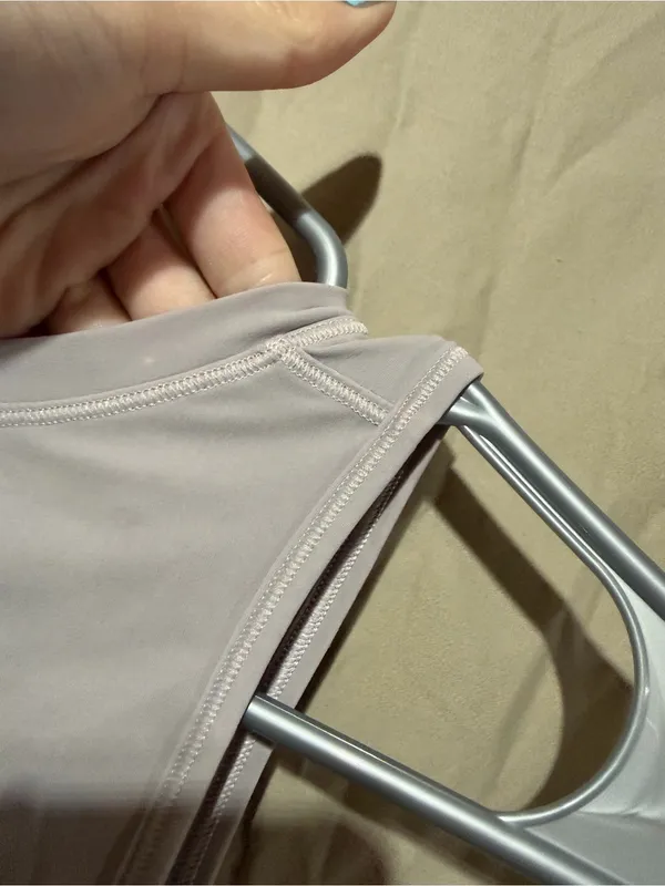 Lululemon tank top - Image 3